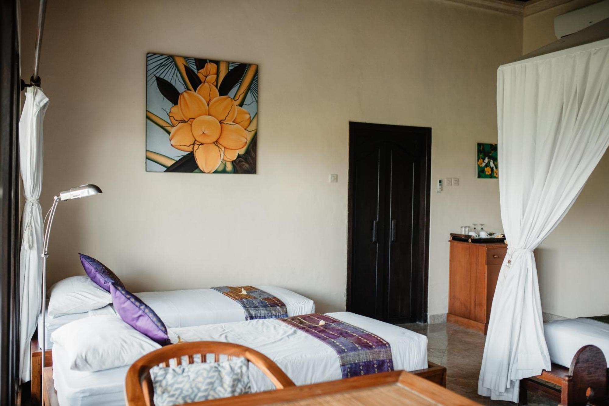 Mandala Desa Otel Sukawati Dış mekan fotoğraf