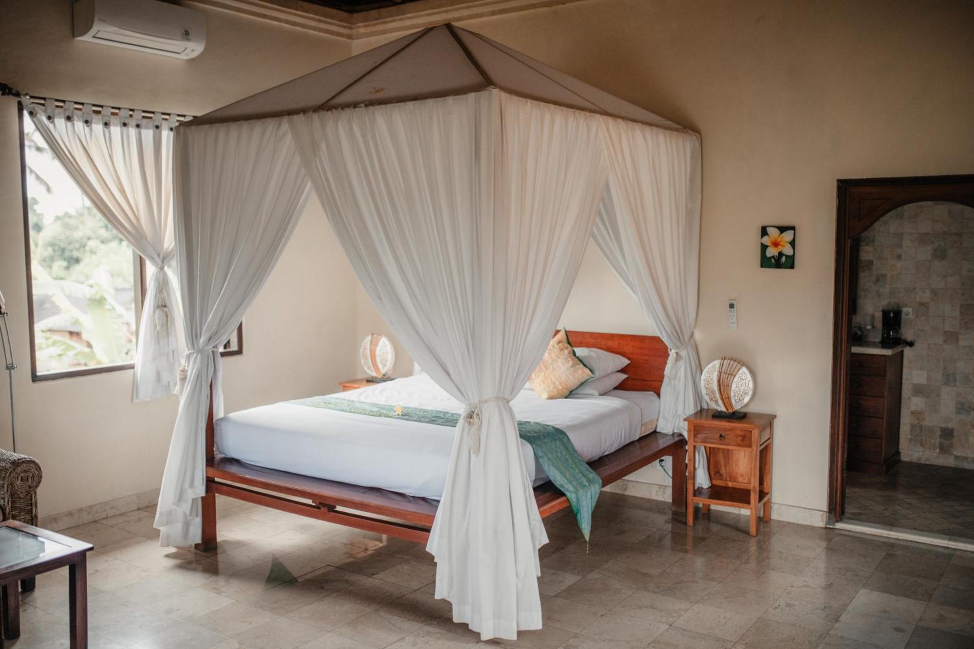 Mandala Desa Otel Sukawati Dış mekan fotoğraf