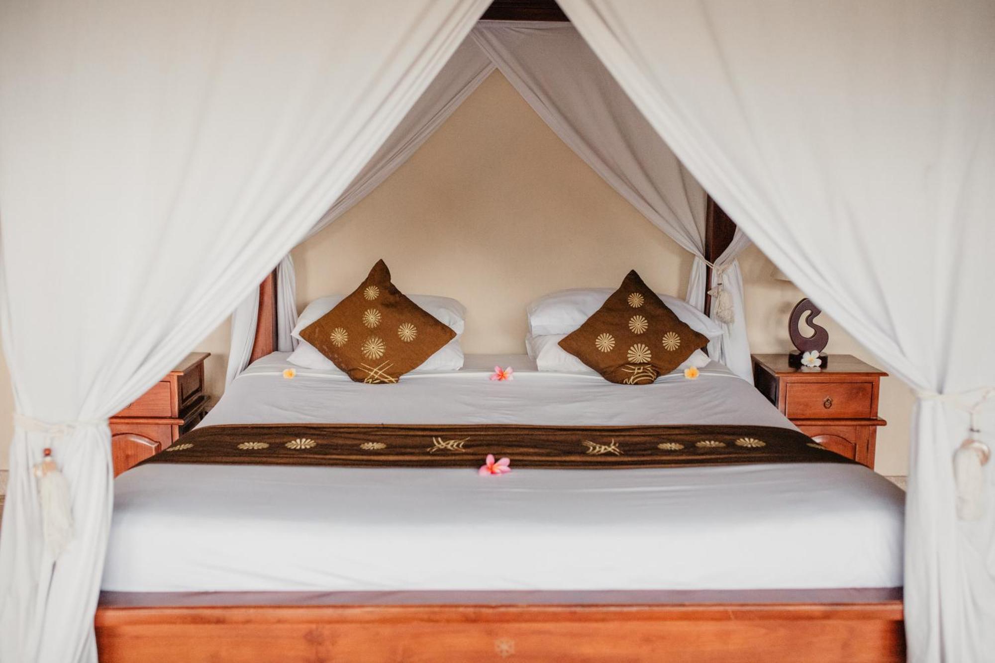 Mandala Desa Otel Sukawati Dış mekan fotoğraf
